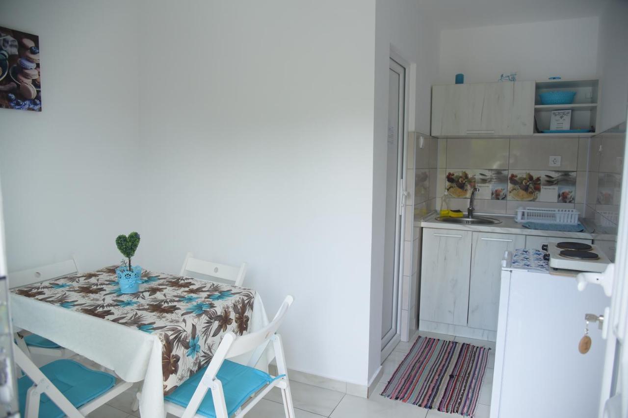 סטאר דויירן Apartments Villa Naumovi מראה חיצוני תמונה