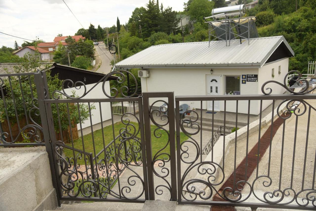 סטאר דויירן Apartments Villa Naumovi מראה חיצוני תמונה