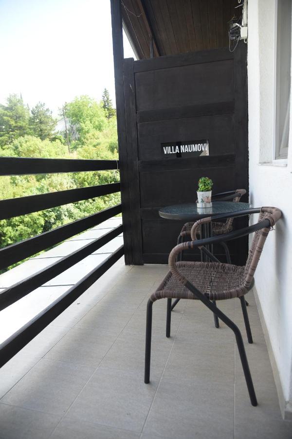 סטאר דויירן Apartments Villa Naumovi מראה חיצוני תמונה