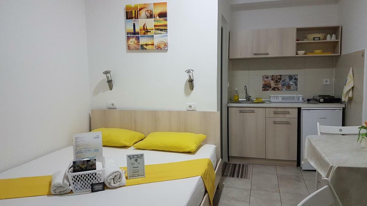 סטאר דויירן Apartments Villa Naumovi מראה חיצוני תמונה